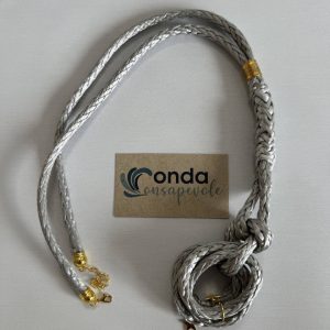 Collana grigia e oro