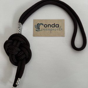 Collana nera e acciaio